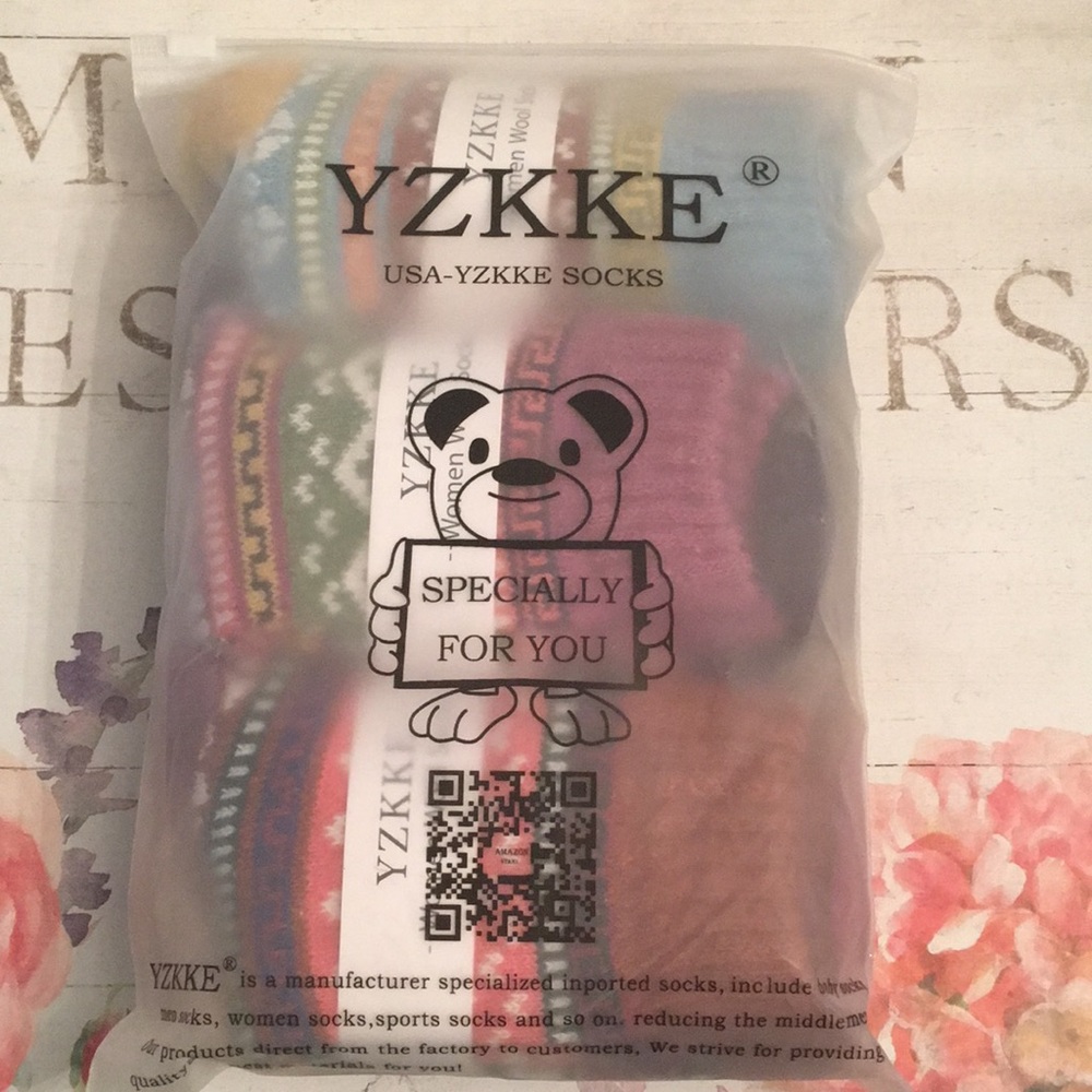 NWT YZKKE Fair Isle Colorful Winter Socks Limited Edition (5 pack)